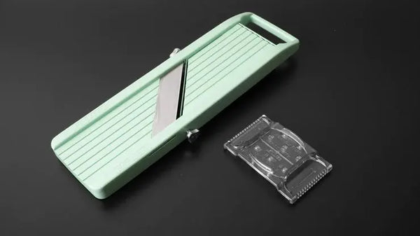 Benriner Mandolin Slicer (Green) - Tetogi