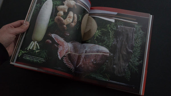 The Japanese Culinary Academy INTRODUCTION TO JAPANESE CUISINE: Nature, History and Culture (English) - Tetogi
