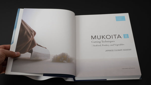 The Japanese Culinary Academy MUKOITA II, Cutting Techniques: Seafoods, Poultry, and Vegetables (English) - Tetogi