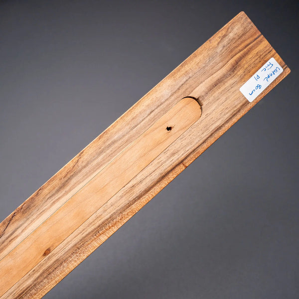 Riisgaard Knife magnet 80cm Danish Walnut (Free Places) Product vendor