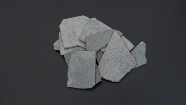 Hitohira Picked Uchigumori Hazuya Finger Stone 100g (with Washi Paper) - Tetogi