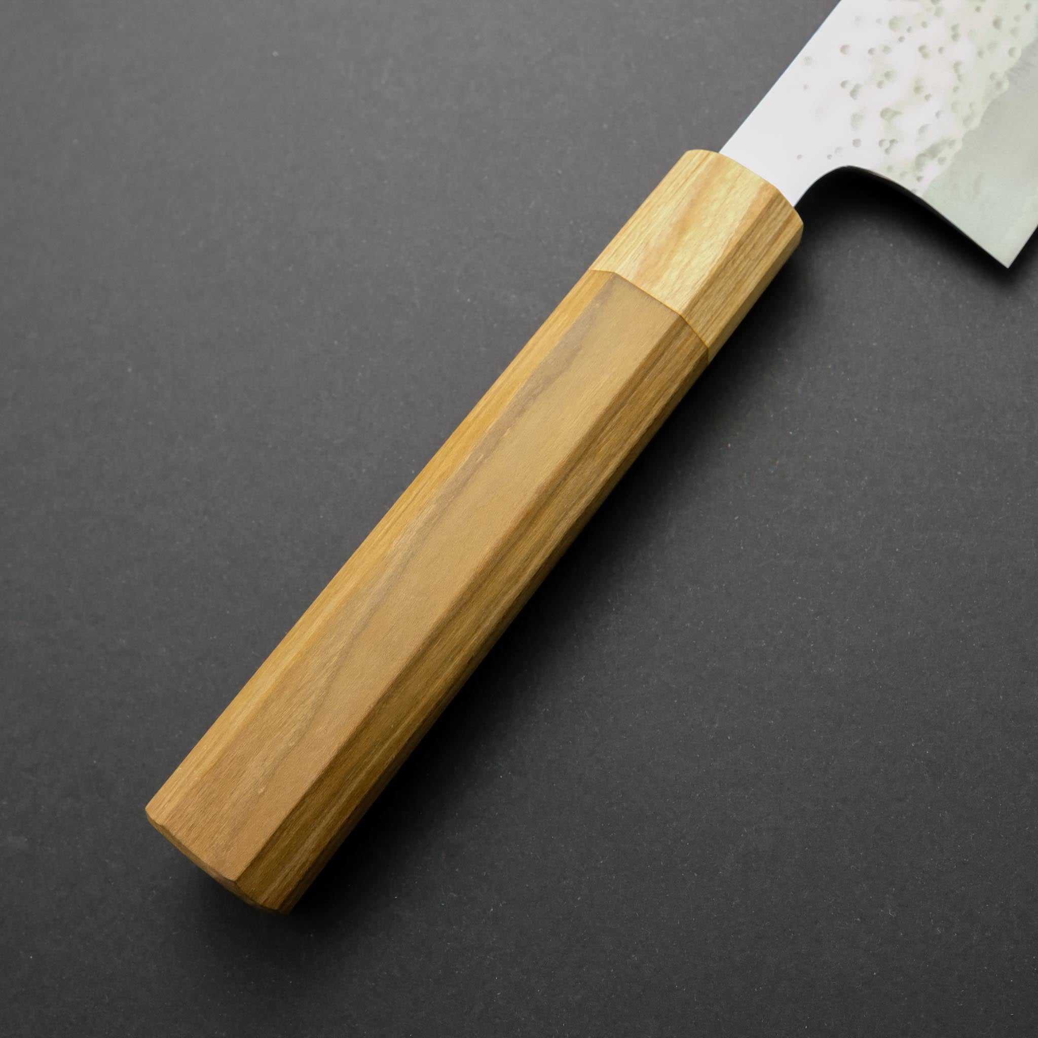 https://tetogi.com/cdn/shop/products/makoto-kurosaki-sakura-sg2-gyuto-240mm-cherry-wood-handle-579933.jpg?v=1681990739